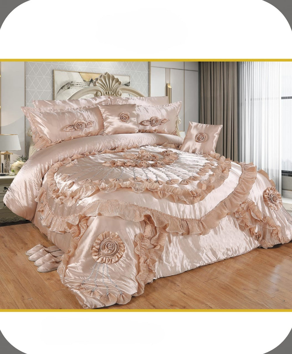Royal Wedding Comforter Box โ 16 PCS โ Champagne Gold